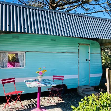 Chapeltown Retro Caravans At Valentia Island Escape酒店 外观 照片