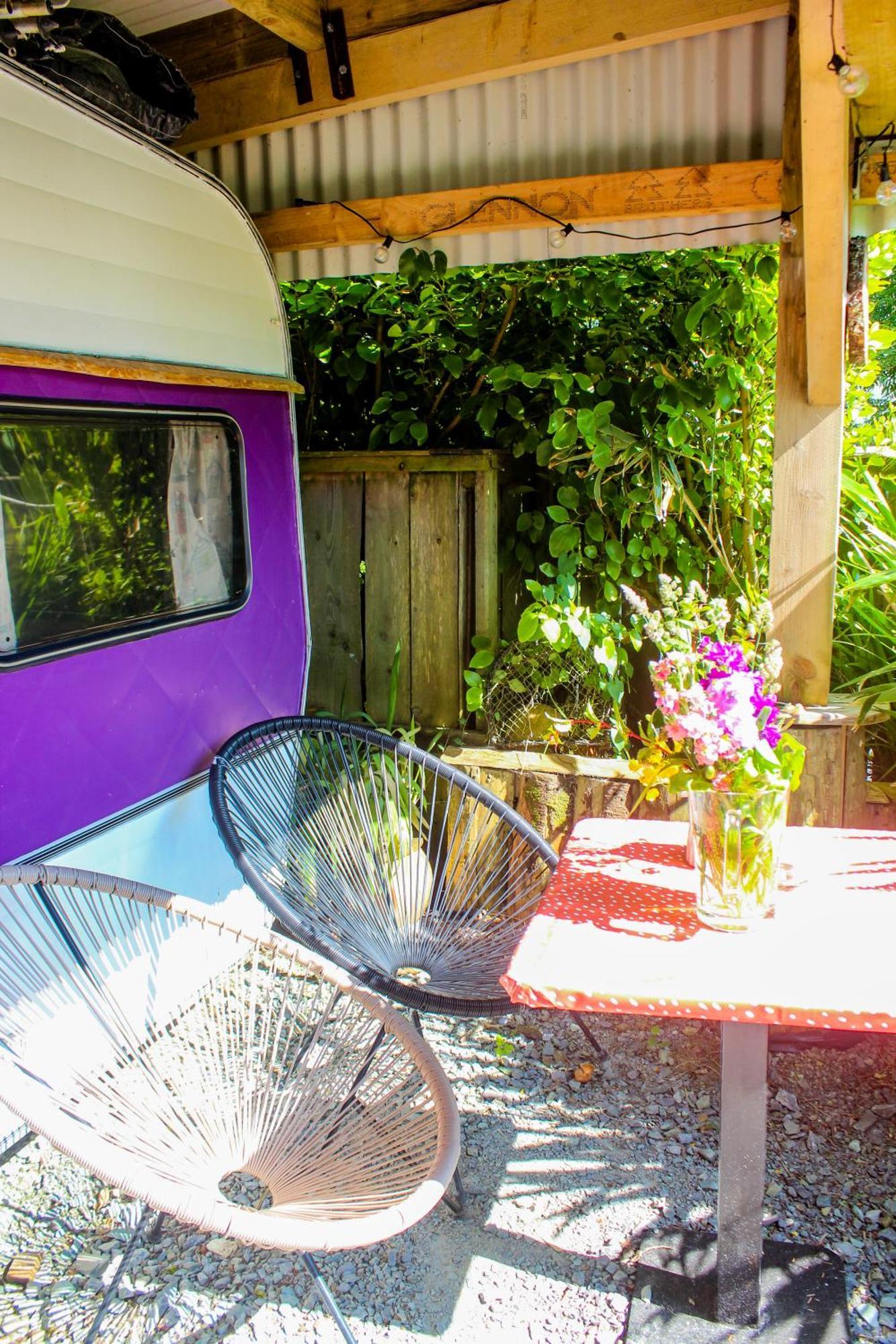 Chapeltown Retro Caravans At Valentia Island Escape酒店 外观 照片